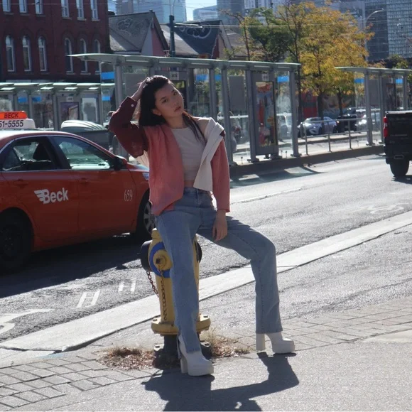 Mindy Oversized Button Up Top - Picture 4 of 6